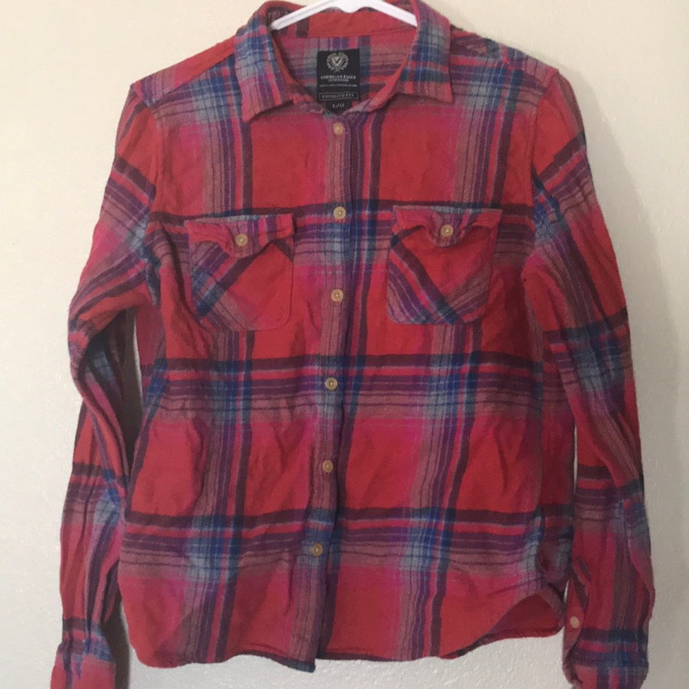 American Eagle long sleeve plaid shirt